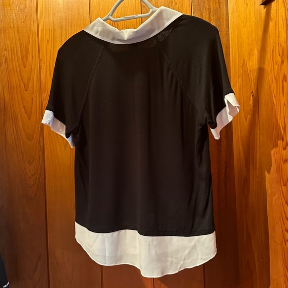Blouse - Picture 2 of 3